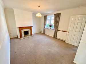 Lounge- click for photo gallery